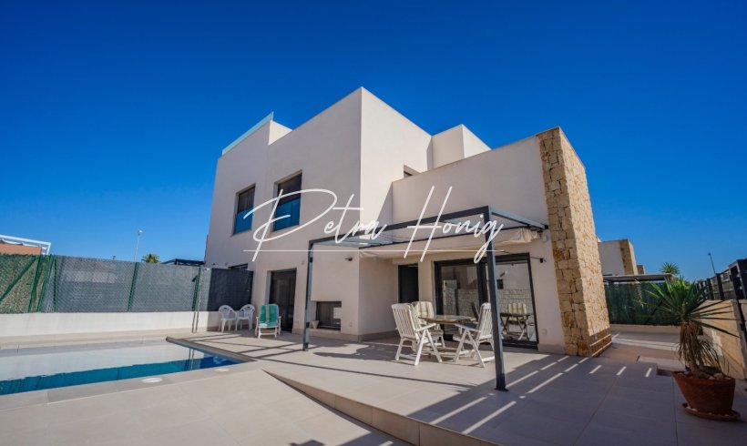 Villa - Til Salgs - Ciudad Quesada - Pueblo Bravo