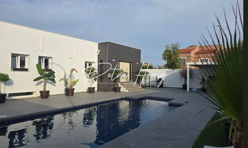 Villa - Til Salgs - Ciudad Quesada - Town Center