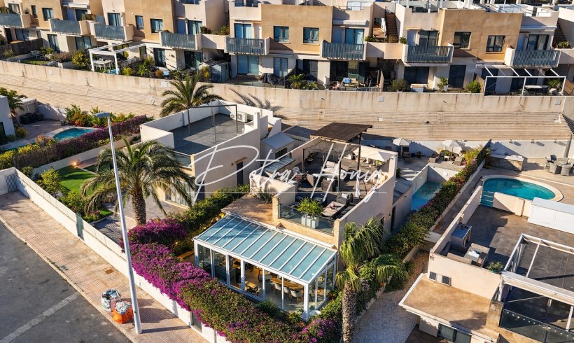 Villa - Til Salgs - La Zenia - La Zenia