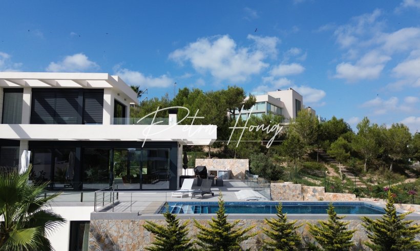 Villa - Til Salgs - Las Colinas - Las Colinas Golf