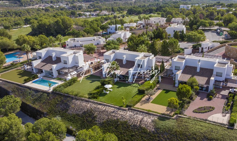 Villa - Til Salgs - Las Colinas - Las Colinas Golf