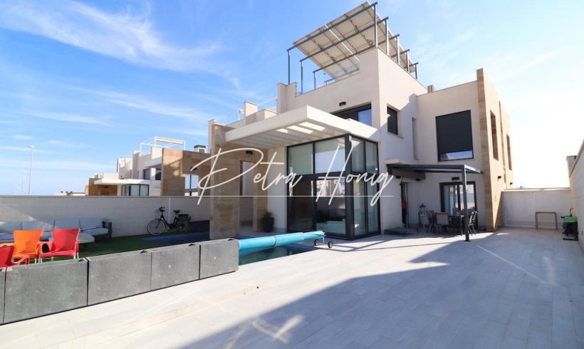 Villa - Til Salgs - Orihuela Costa - Lomas de Cabo Roig