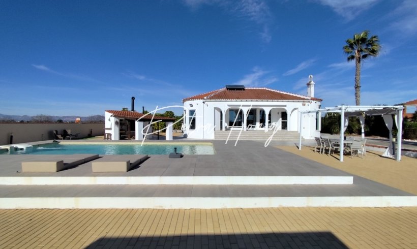 Villa - Til Salgs - Other areas - El Mudamiento