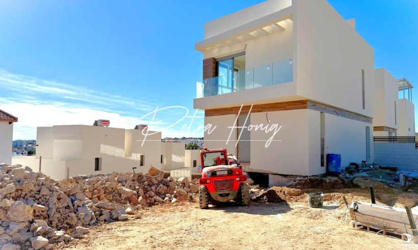 Villa - Til Salgs - Villamartin - Villamartin