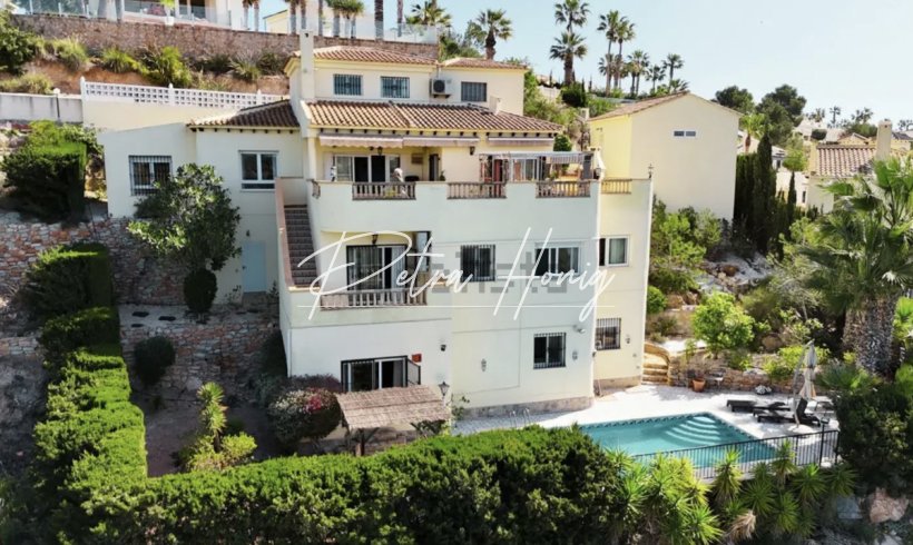 Villa - Til Salgs - Villamartin - Villamartin