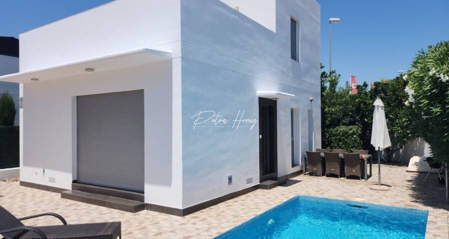 5 Gründe für den Kauf dieser Villa zum Verkauf in Pueblo Bravo Ciudad Quesada