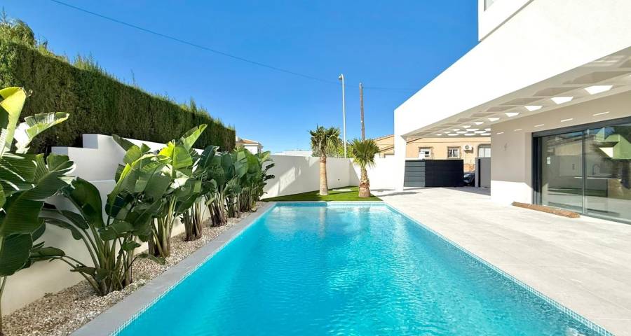 Sådan er den luksusvilla til salg i Ciudad Quesada, der kan ændre din måde at leve Costa Blanca på