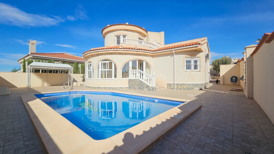 3 bedroom house / villa for sale in Ciudad Quesada, Costa Blanca