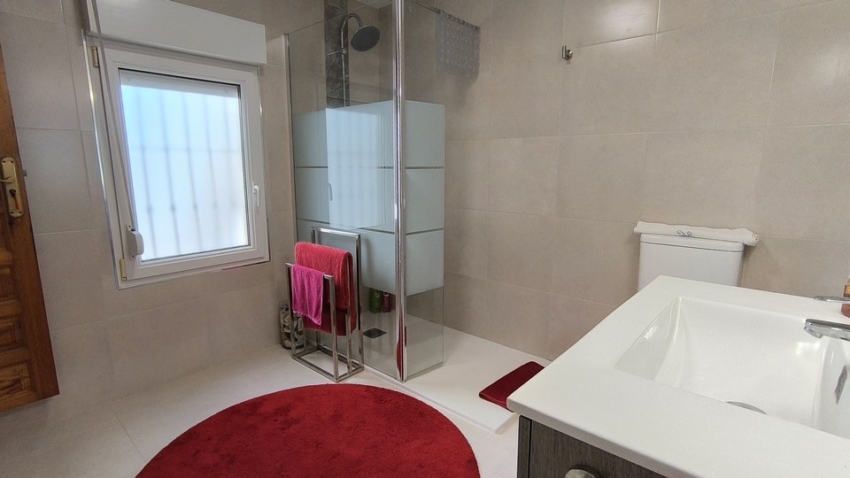 Villa en venta en Torrevieja zona San Luis - Chaparal