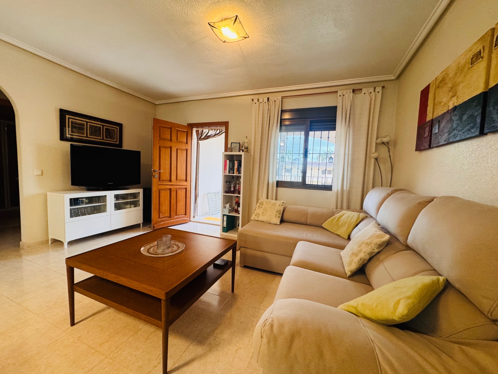 Apartment in Dona Pepa - Image 3