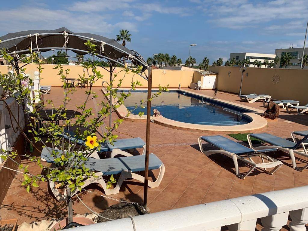 Resales - Villa - Torrevieja - Los Altos