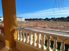 Resales - Apartment - Villamartin