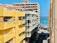 Resales - Apartment - Torrevieja - Playa de La Acequion