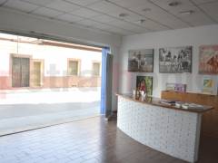 Gebrauchtobjekte - Kommerzielle Immobilie - Torrevieja - Centro