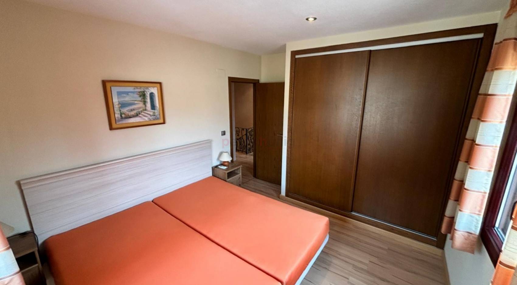 Resales - Villa - Torrevieja Centro - Torrevieja