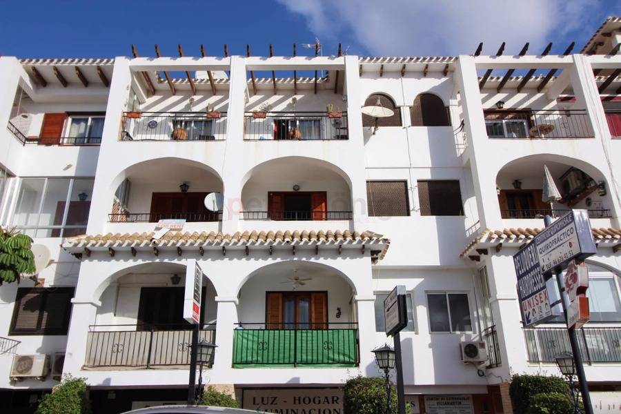 Resales - Apartment - Villamartin