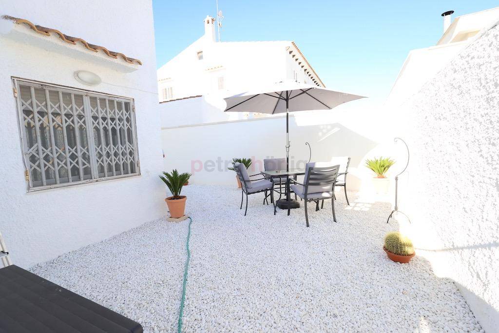 Gebrauchtobjekte - Bungalow - Torrevieja - Los Frutales