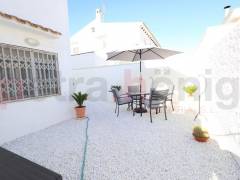 Gebrauchtobjekte - Bungalow - Torrevieja - Los Frutales