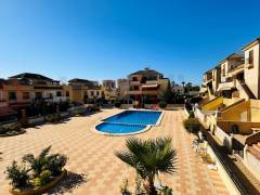 Resales - Townhouse - Torrevieja - La Rosaleda