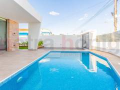 Neubau-Projekte - Einfamilienhaus - Torrevieja - Torreta florida