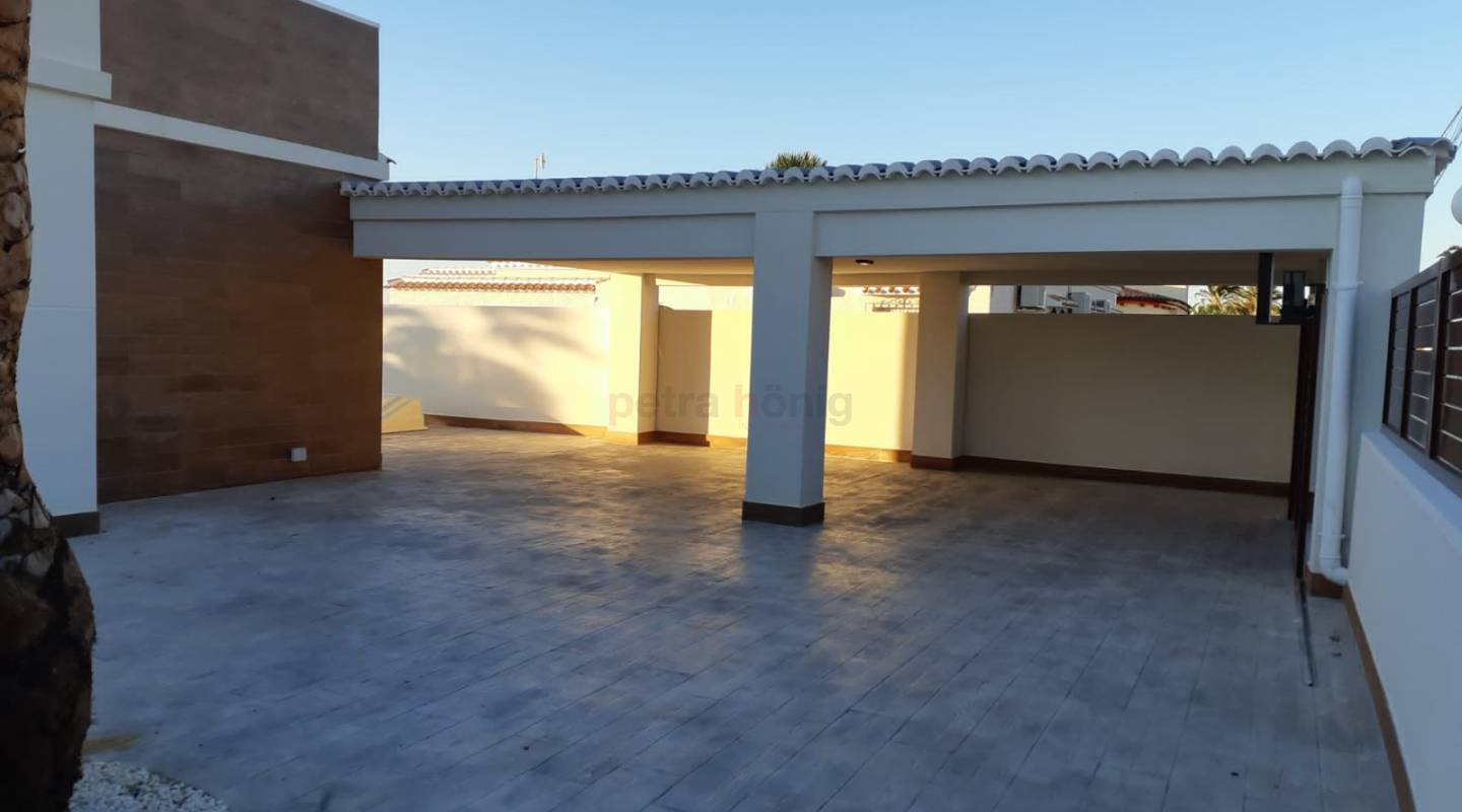 Sale - Вилла - Torrevieja - La Torreta