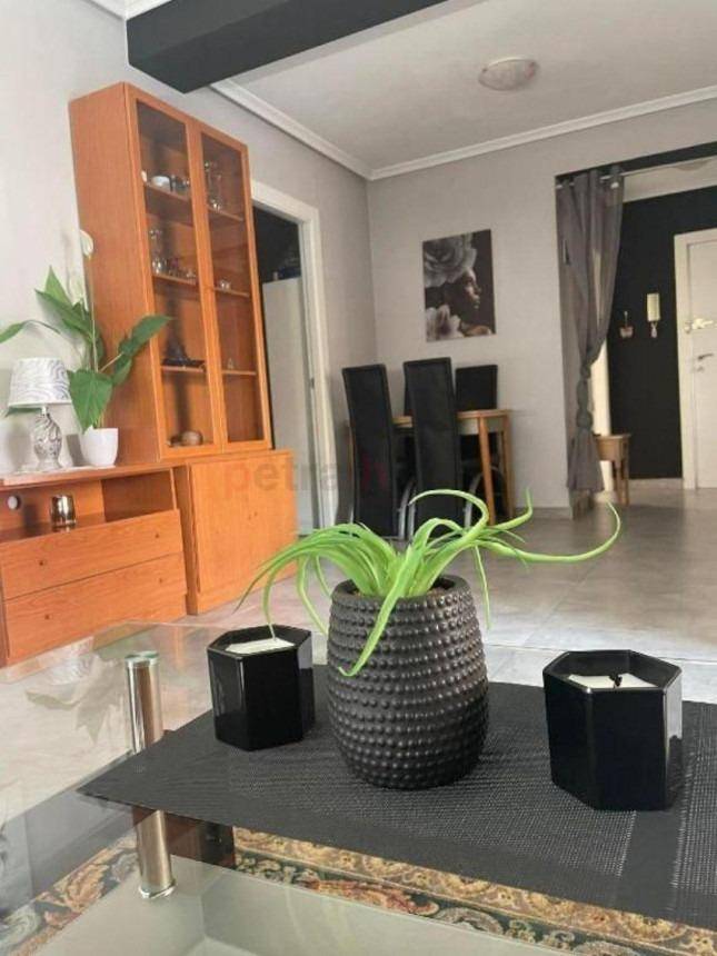 Resales - Appartement - Torrevieja - Centro