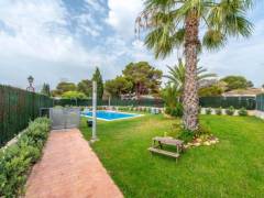 Resales - Townhouse - Punta Prima