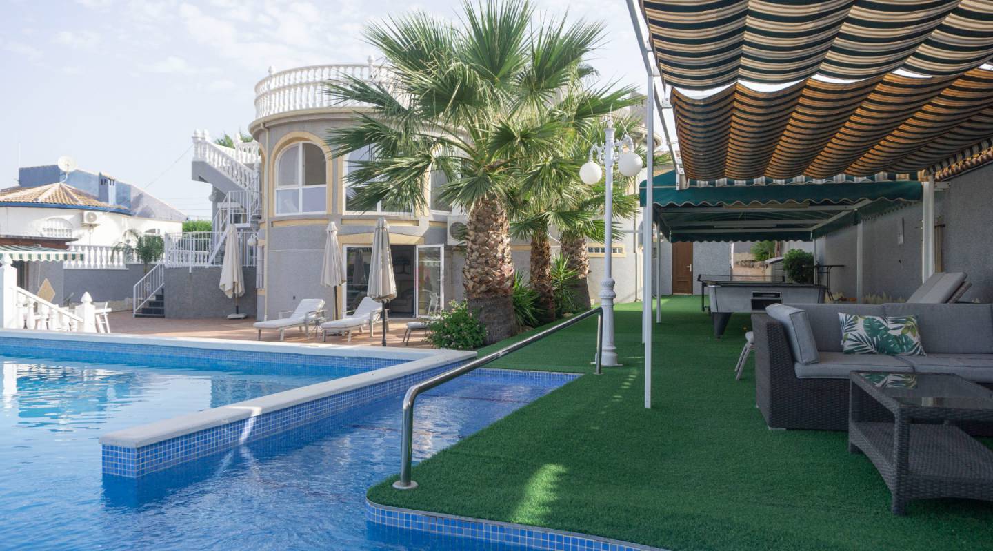 A Vendre - Villa - Torrevieja - San Luis