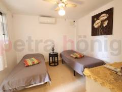 Resales - Villa - Orihuela Costa - Playa Flamenca