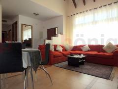 Resales - Villa - Algorfa