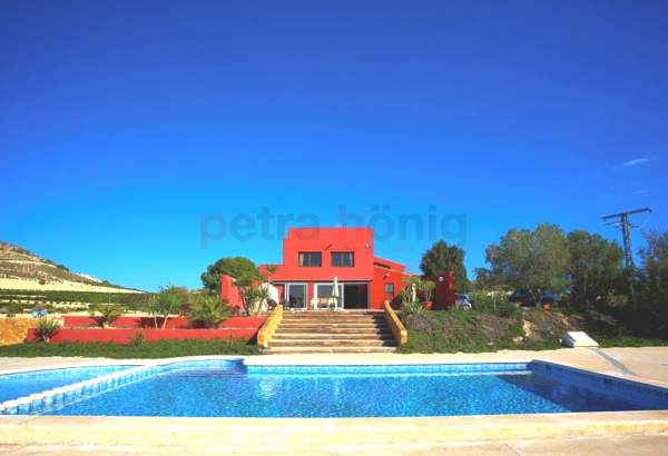 Villa - Resales - Other areas - Torremendo