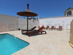 Resales - Villa - Villamartin