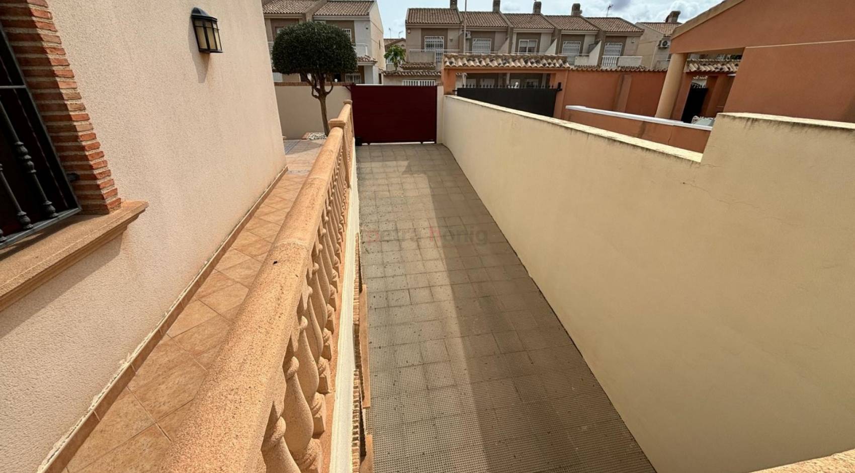 Resales - Villa - Torrevieja Centro - Torrevieja