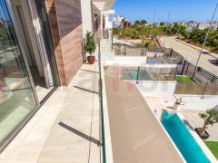 Resales - Villa - Villamartin