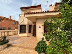 Resales - Villa - Torrevieja Centro - Torrevieja