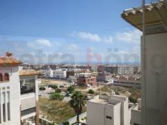 Resales - Apartment - Guardamar del Segura - Urbanizaciones