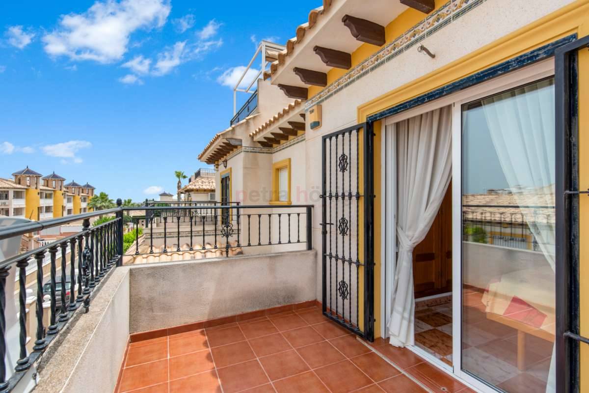 Resales - Townhouse - Villamartin