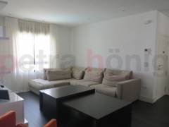 Resales - Apartment - Guardamar del Segura - Urbanizaciones