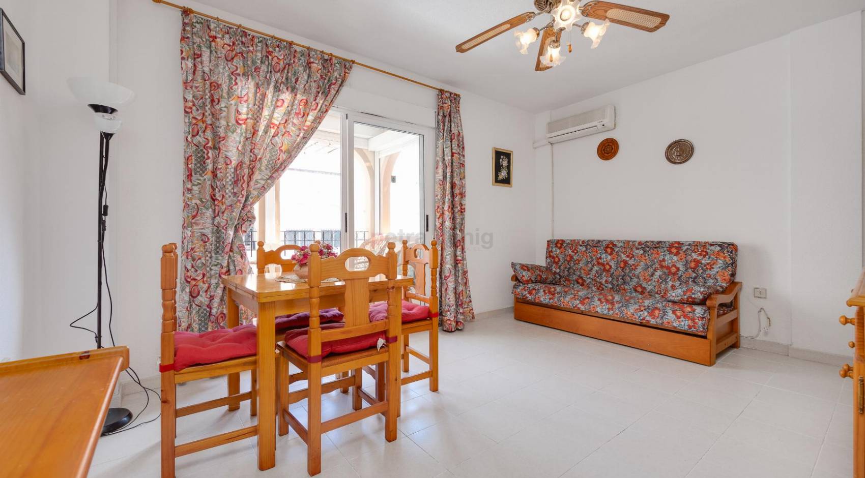 Resales - Bungalow - Torrevieja - Playa De Los Náufragos