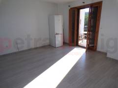 Resales - Apartment - Villamartin