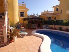 Resales - Villa - Villamartin