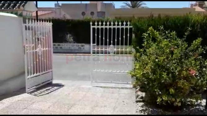 A Vendre - Villa - Torrevieja