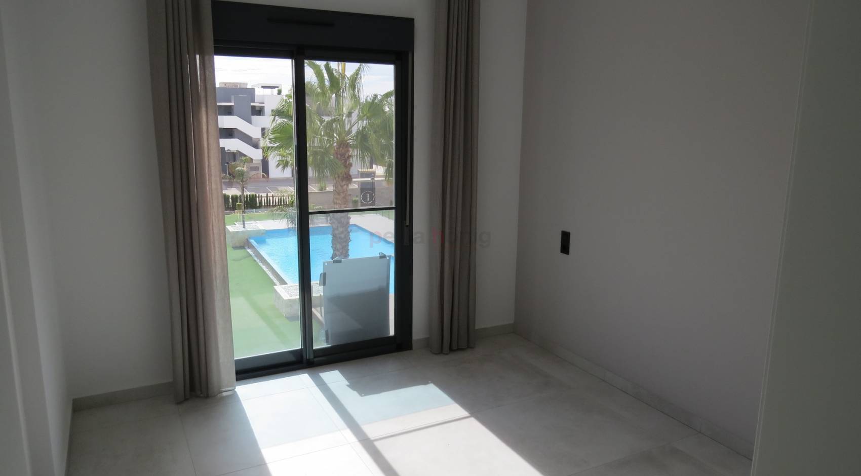 Resales - Apartment - Guardamar del Segura - El Raso, Guardamar