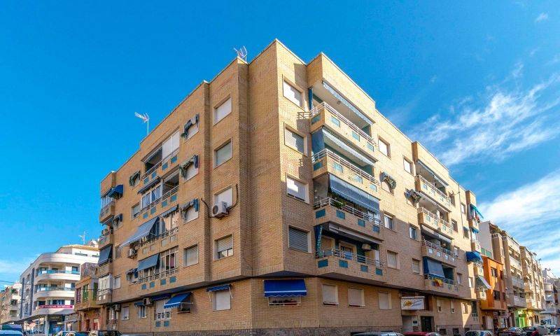 Resales - Apartment - Torrevieja