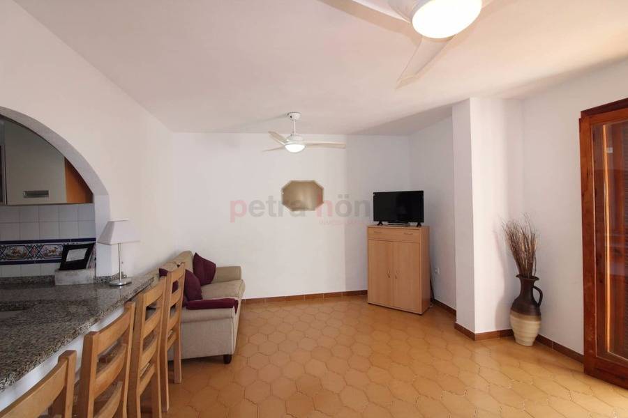 Resales - Apartment - Villamartin