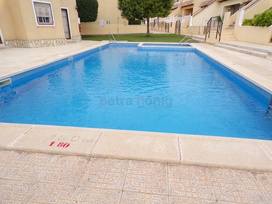 Resales - Apartment - Villamartin