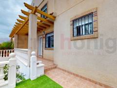 Resales - Townhouse - Villamartin - Blue Lagoon