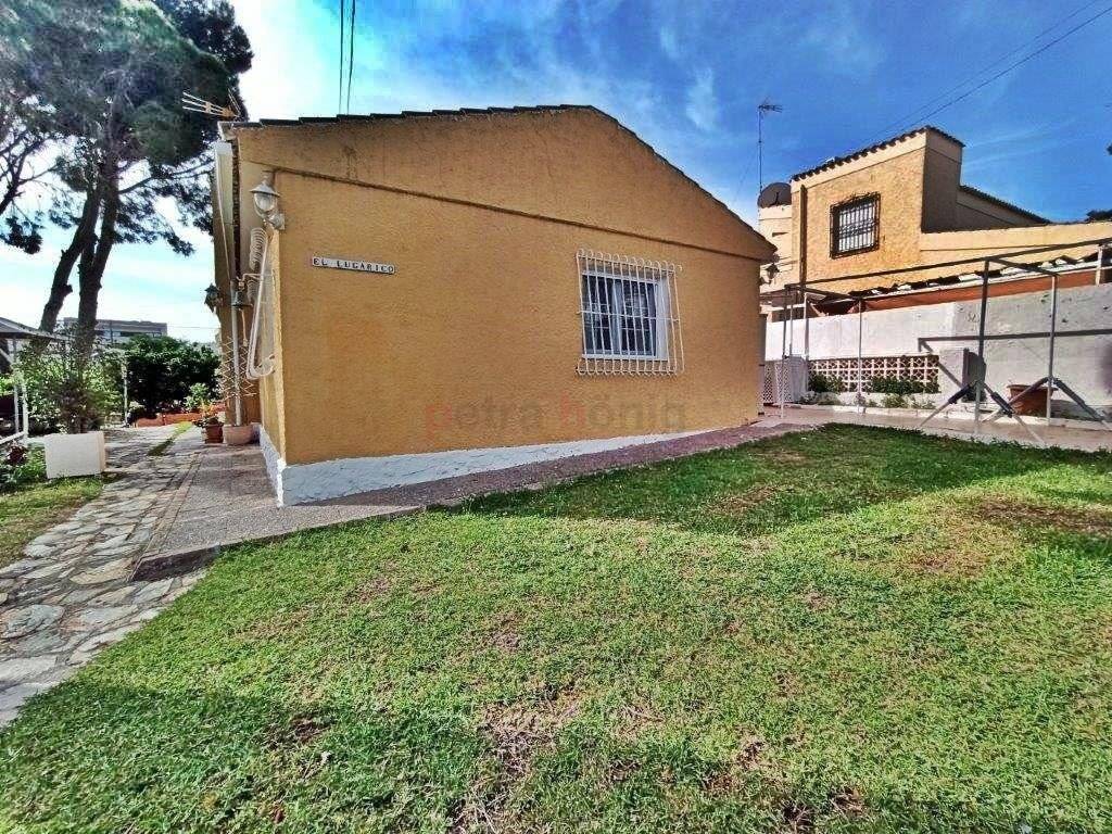 Gebrauchtobjekte - Einfamilienhaus - Torrevieja - Los Altos