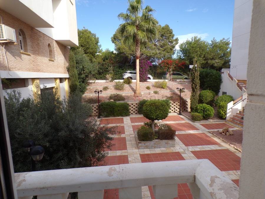 Resales - Apartment - Villamartin