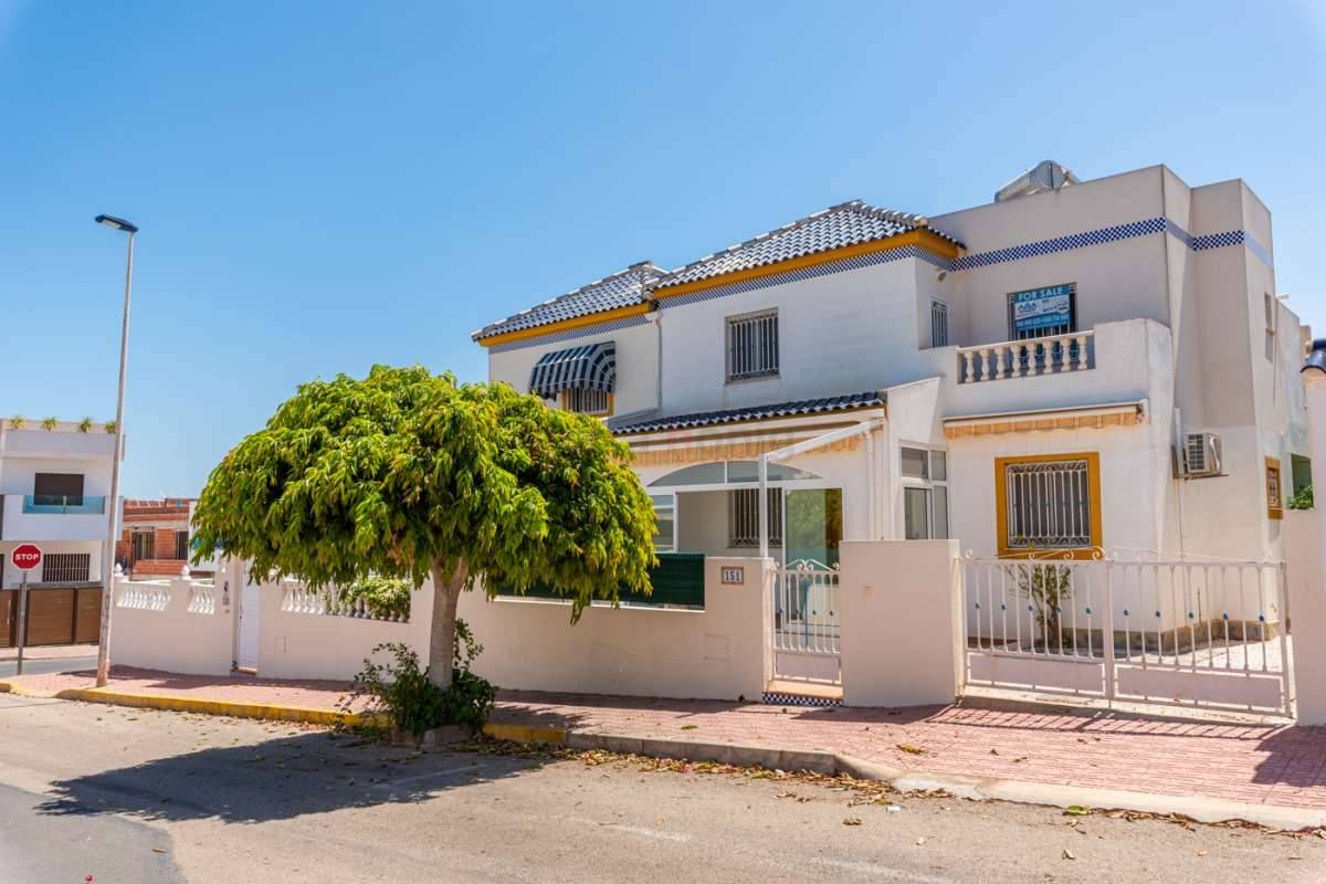 Resales - Townhouse - Los Altos